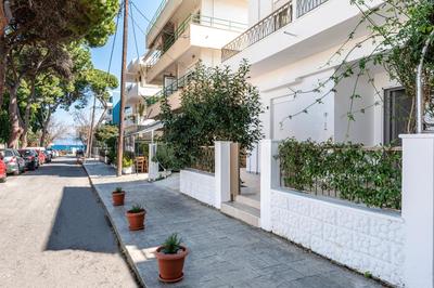 Spacious & Luxe 3BR Downtown 1min to Beach