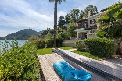 Villa Madouri 5 bed seafront villa with private pool