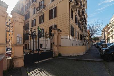 Policlinico Petrolium Apartment