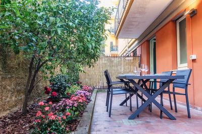 Appartamento con giardino vicino al Golf & Tennis