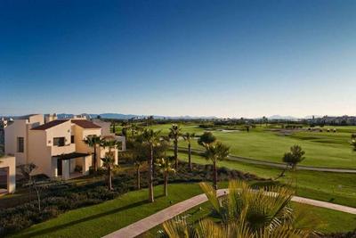 Roda Golf. Poolside apartment