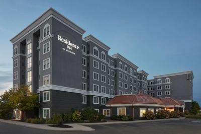 Residence Inn by Marriott Mississauga-Airport Corporate Centre West