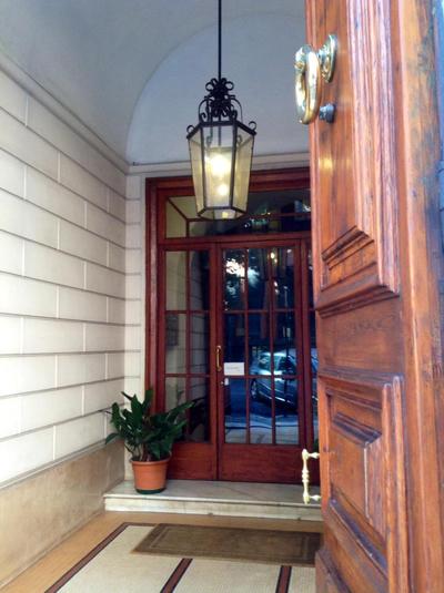 Charming 25 Apartment