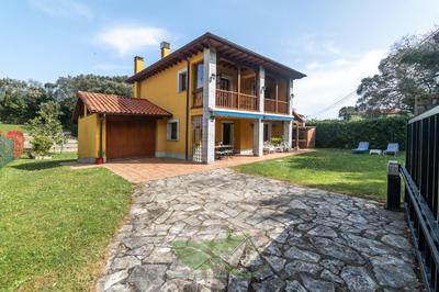 Casa cerca Playa Cuevas del Mar Llanes - River