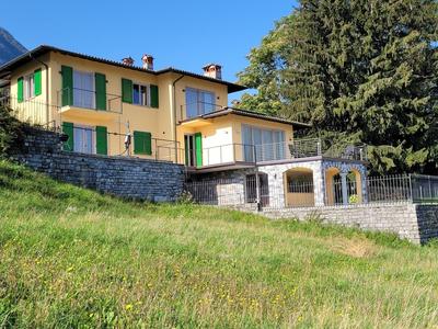 PARADISE VILLA VISTA LAGO DI COMO A MENAGGIO
