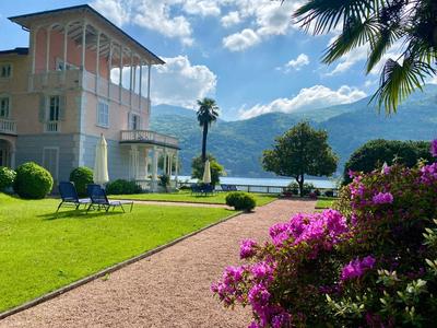 Beautiful apartment on the lake, pool & parking - Nr 123