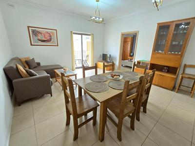 Central & Bright Apartment Free Wi-Fi
