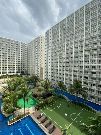 D'Shore to Relax Shore Residences MOA PASAY