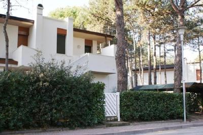 Charming cottage in a quiet area - Beahost
