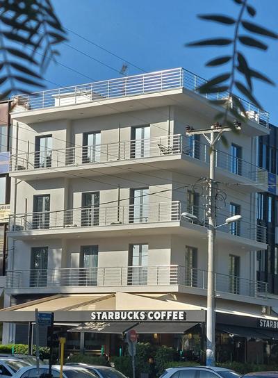 The central Glyfada apartments