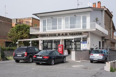 Travelershome Ciampino Airport GuestHouse 600m to Airport ottimo per chi viaggia in auto