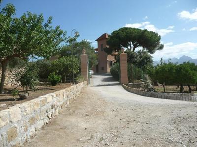 Ferienhaus in Porticello mit Schönem gemeinsamem Pool - b57366