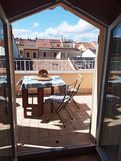 Mansarda bijoux! 50mt dal mare con ampio terrazzino