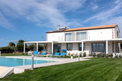 Ferienhaus in Partinico mit Privatem Pool