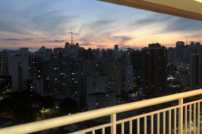 Apto completo no centro de São Paulo, próx. Metrô