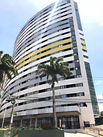 Suíte Tripla Particular em Hotel 4 estrelas - Vista Mar e Morro do Careca