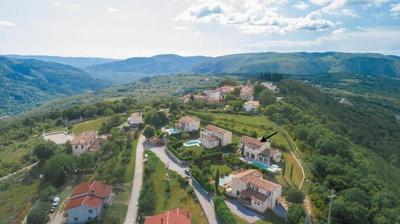 Ferienhaus in Sovinjak mit Grill, Garten und Terrasse