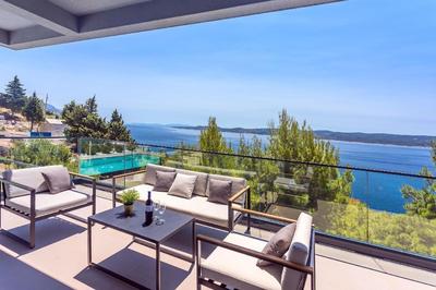 Ferienhaus in Mimice mit tollem Pool und Meerblick