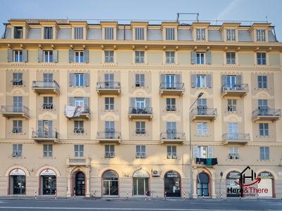 Elegant Apartment - Airport 5min - AC - Smart TV