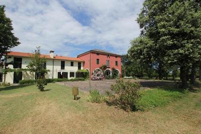 Ferienwohnung in Rosolina mit Grill und Garten