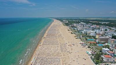 Relax just 50mt from the beach-Beahost