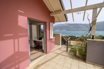 Ulysses Gardens - Villa Dimitra