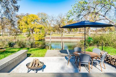 Camp Guadalupe Riverfront Seguin Home on the Guadalupe with paddle sports and grill