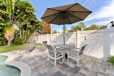 Modern Pool Home w Putting Green