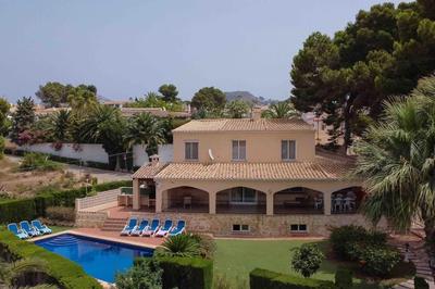 Pla Del Mar Villa