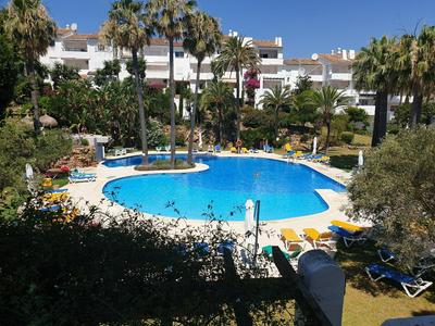 Captivating 2-Bed Apartment in Manilva