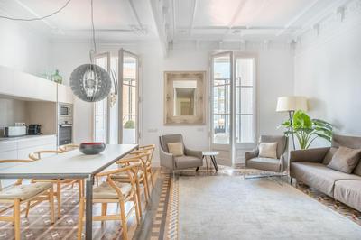 Mosaic Elegant Apartment
