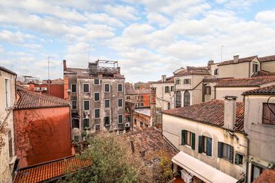 Vivaldi Suites R&R