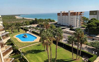 Room in Apartment - Apartment for 4-5 people 70 m from the beach