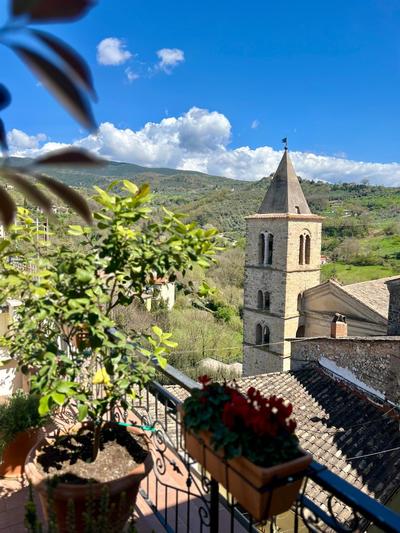 Casa al Campanile Tameró HolyDay Apartments