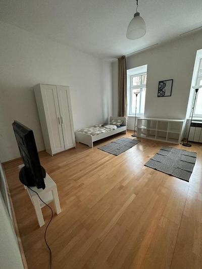 AR Living Vienna Josefine Gasse Studios