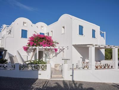 Loizos Stylish Residences