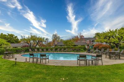 BEAUTIFUL MANSION ESTATES CONDO AT SILVERADO