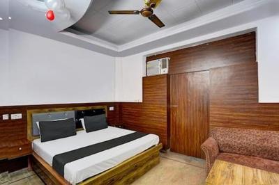 Royal Grand Stay In