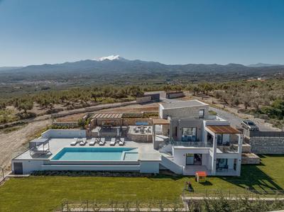 Skyline Villas, By Hellocrete