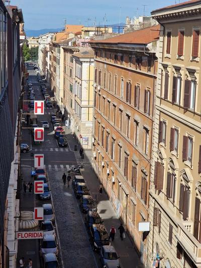 Appartamento-Castro Pretorio