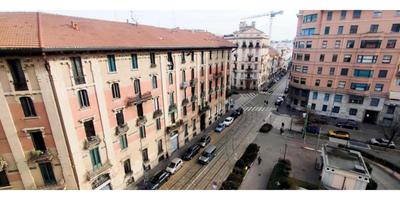 Kademy House-BRIGHT TOP-FLOOR 2-BEDROOM Apartment SHORT WALK TO CENTRAL STATION