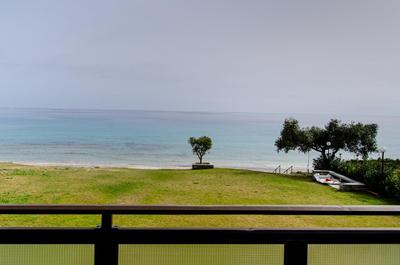 Sea front Elegant Apartment