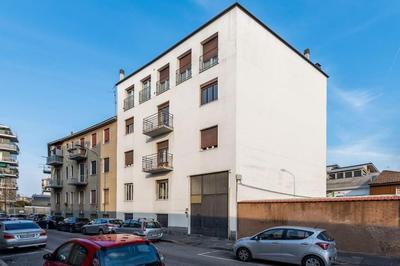 Comfort Suite in Milan (subway-Raffaele Hospital)