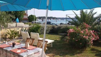 Direkt Am Meer Liegendes Apartment Mit Garten