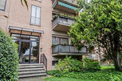 Lungo Adige Bright Apt near Borgo Trento Hospital!