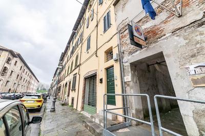 Modern Apartment in the heart of Lucca!