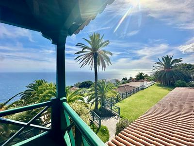 Villa Media Luna con vistas a La Palma by Alterhome