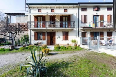 Casa di Sette alla Fiera