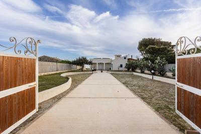 Villa Pisciotto - IsulaTravel