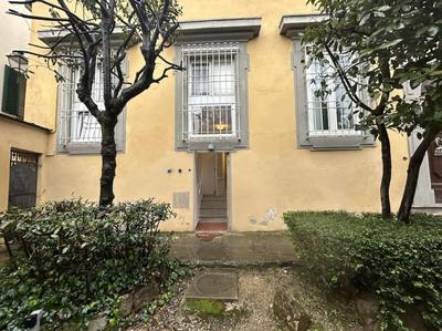 Residenza Storica in Villa Palazzo Bruciato